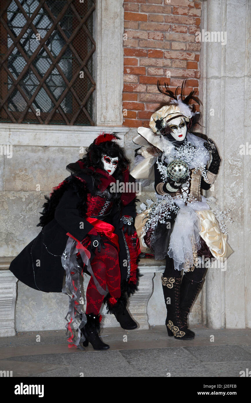 Carnival masks, venice, italy hi-res stock photography and images - Page 3  - Alamy
