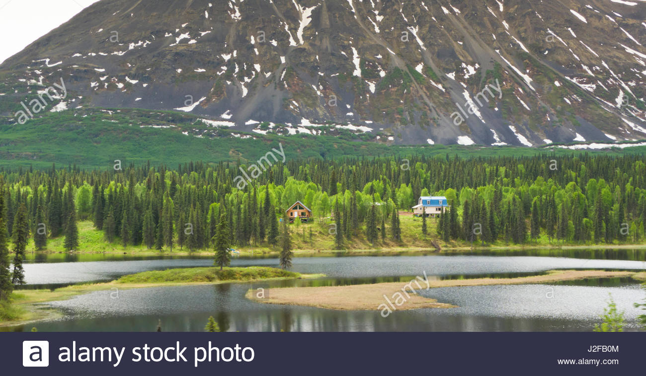 Remote Wilderness Cabins Overlooking Summit Lake Denali State