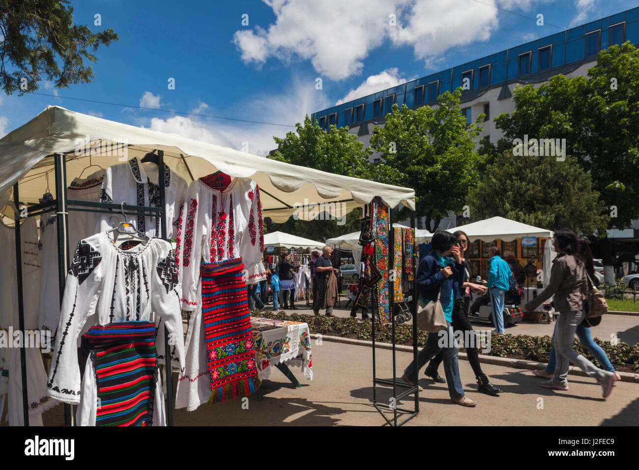 Romania, Transylvania, Targu Mures, Piata Trandafirilor Square, weekend market Stock Photo