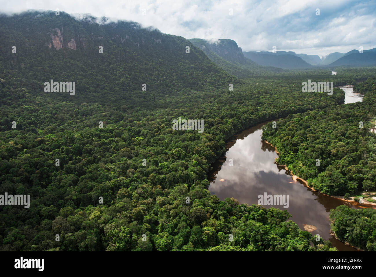 Kaieteur Kaieteur Falls, Guyana. Kaieteur Falls is the world's widest single drop