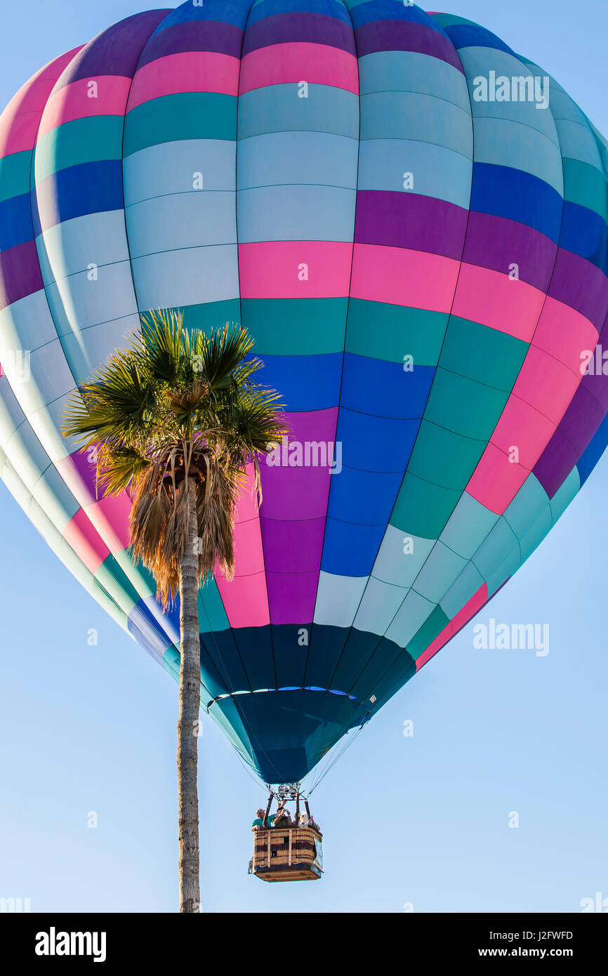 Lake Havasu Balloon Festival. Soaring Hot Air Balloon Stock Photo Alamy