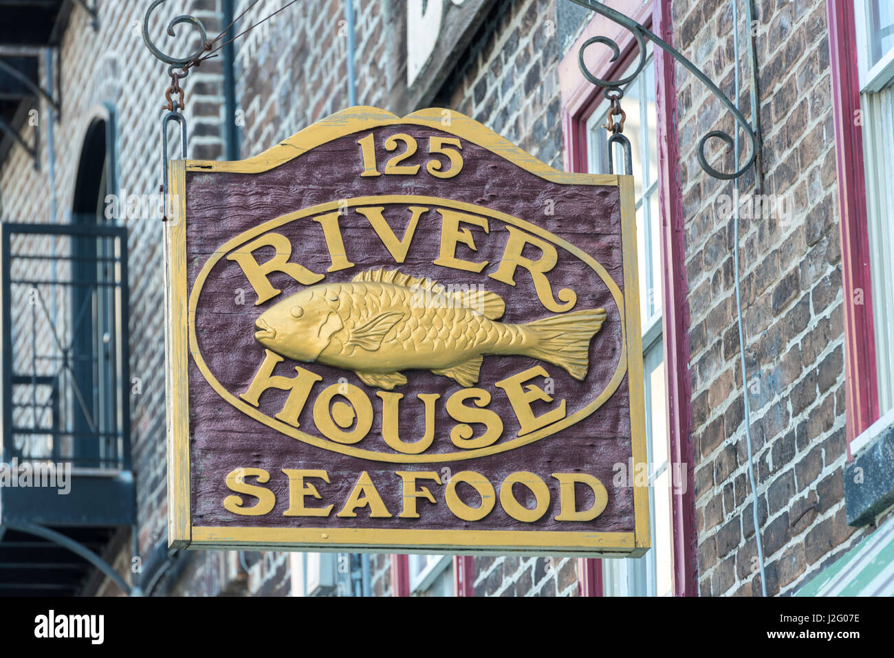 Savannah Riverfront Restaurant High Resolution Stock Photography And Images Alamy