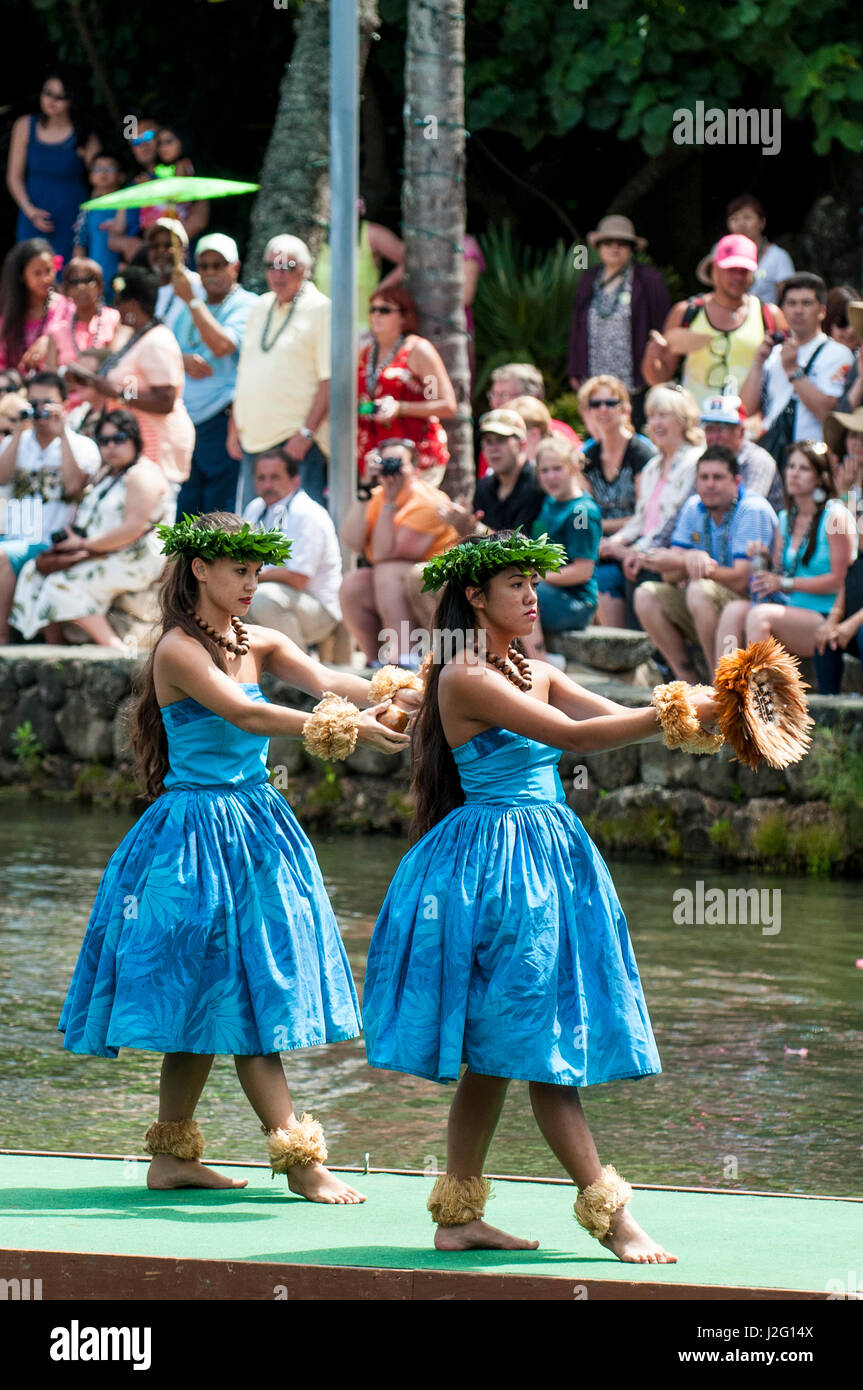 Polynesian Cultural Center Laie Oahu Hawaii Stock Photo Alamy Polynesian Cultural Center Laie Oahu Hawaii Stock Photo Alamy