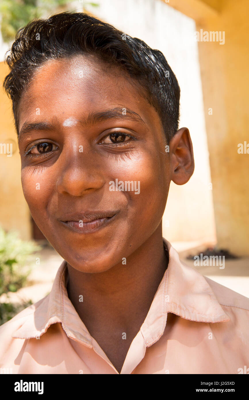 Tamil nadu india government school hi-res stock photography and images ...