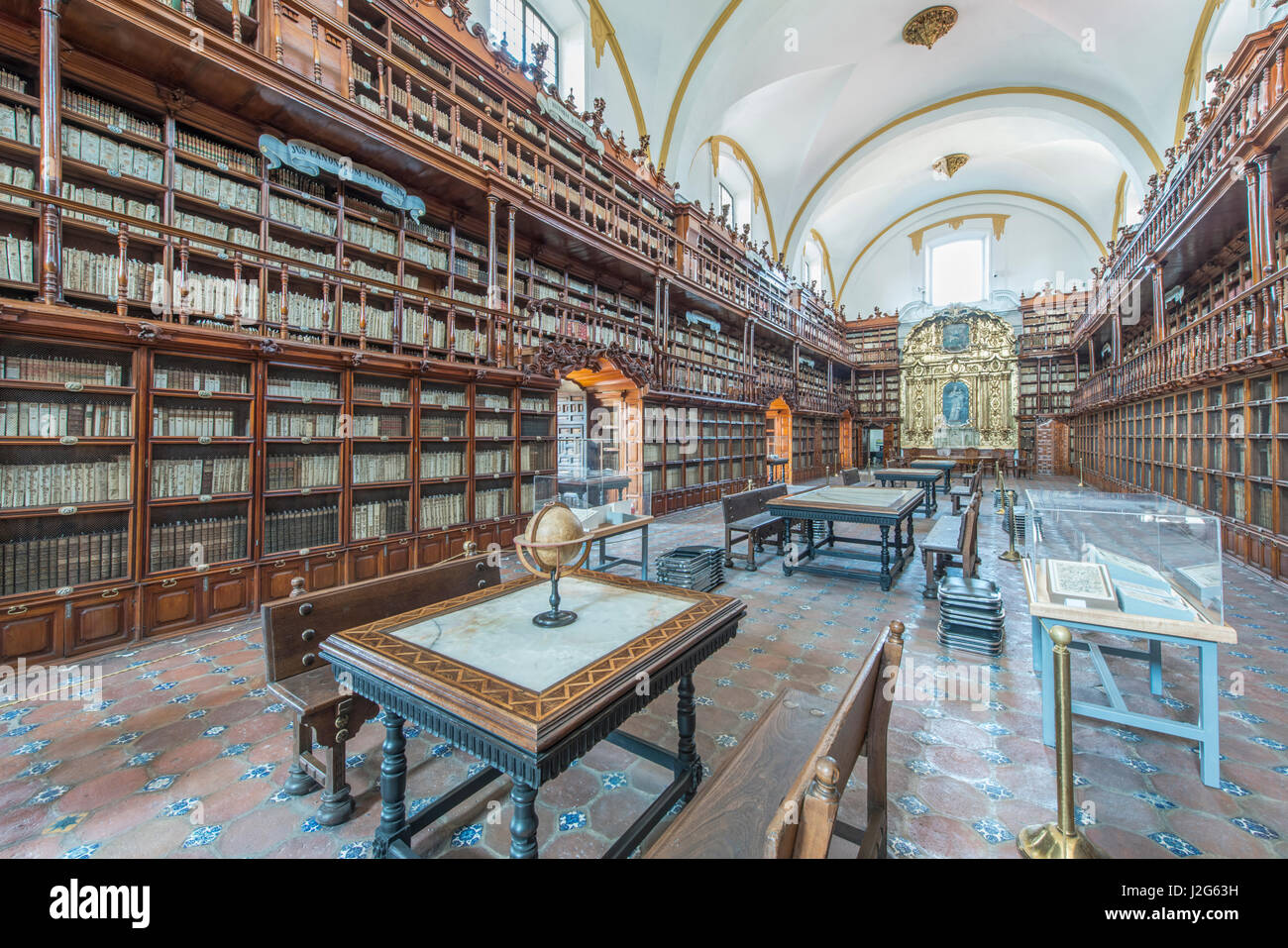 Mexico, Puebla, Casa de la Cultura, Biblioteca Palafoxiana, The first public library in North America established in 1646. This building was constructed in 1773. (Large format sizes available) Stock Photo