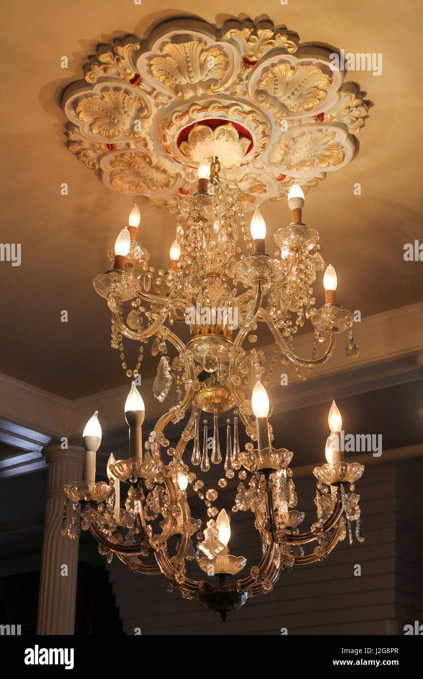 Queen on sale anne chandelier