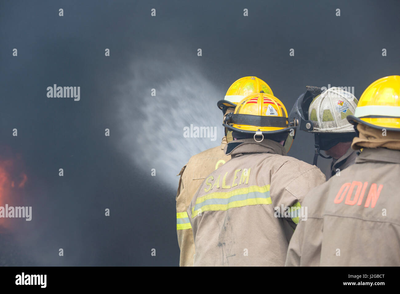 Firefighters at oilfield tank training, Marion County, Illinois Stock Photo