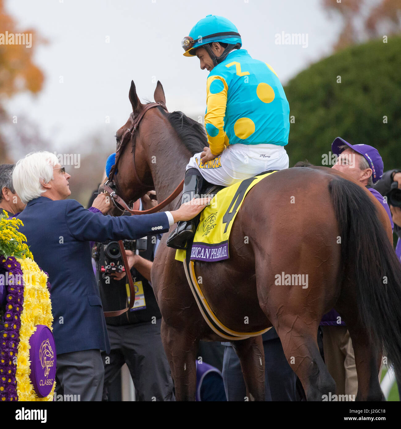 Bob Baffert Trainer Congratulates Victor Espinoza After Winning The 