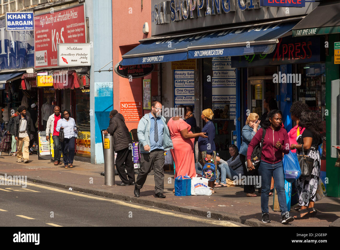 Peckham Street Market High Resolution Stock Photography and Images Alamy