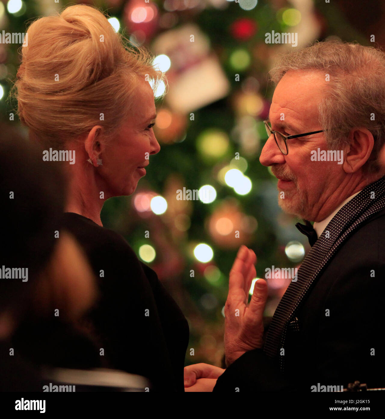 Trudie Styler, wife of Sting and Steven Spielberg at the Reception in the East Room for the 37th Kennedy Center Honorees Stock Photo