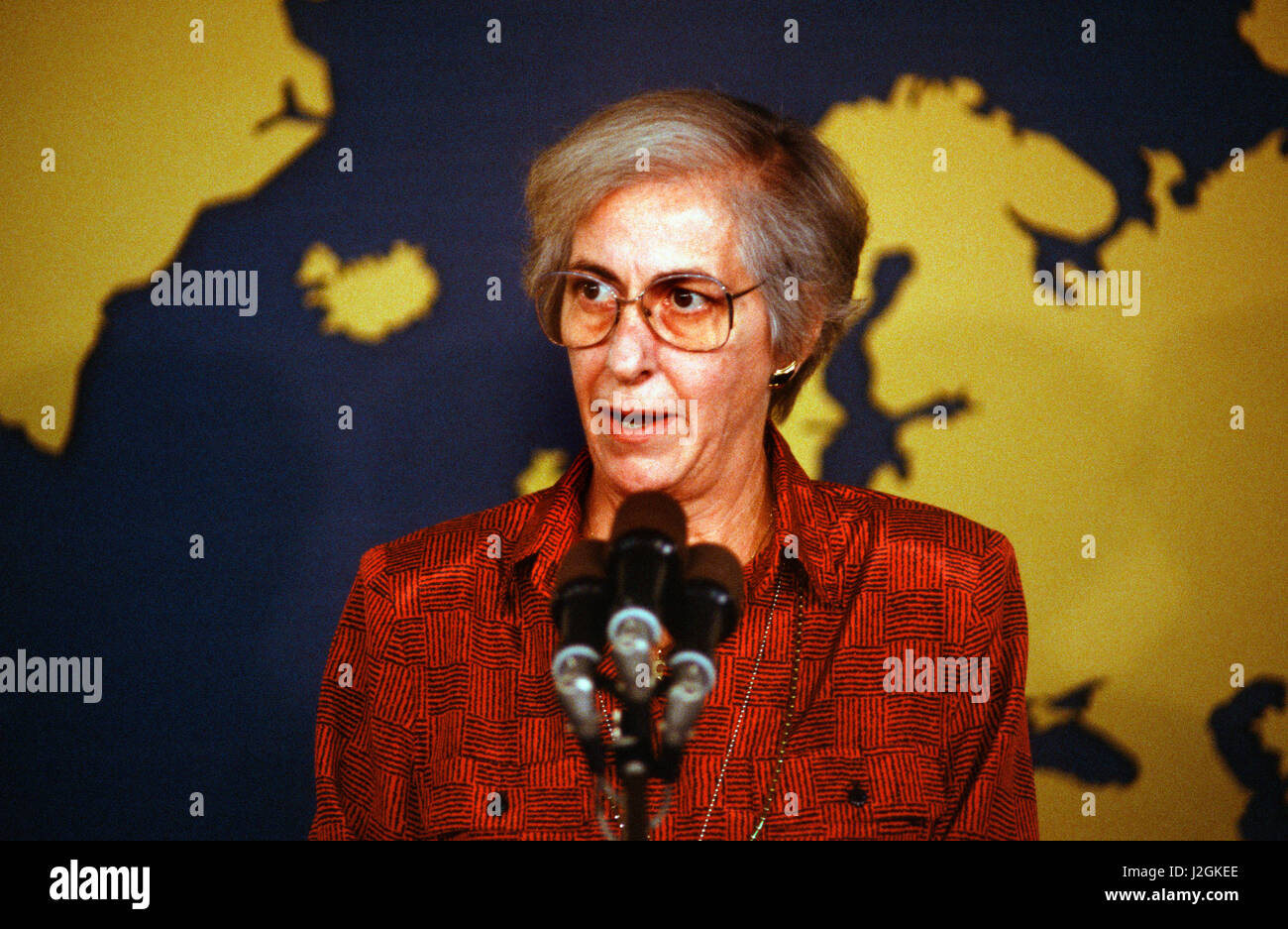 Rozanne Ridgway, Assistant Secretary of State at the Department of State in December 1987 Stock Photo
