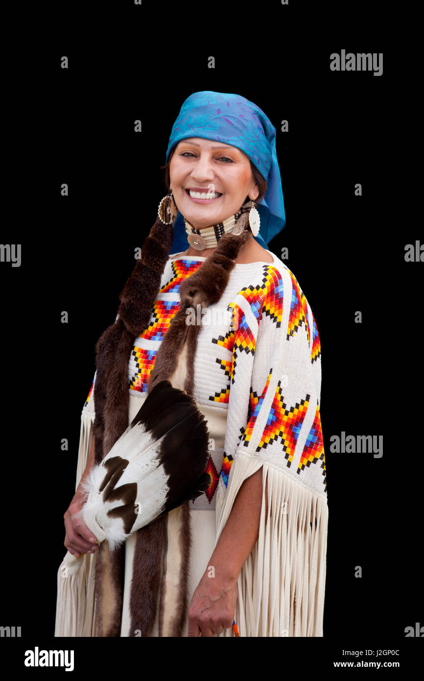 Traditionally dressed shoshone bannock hires stock photography and images Alamy