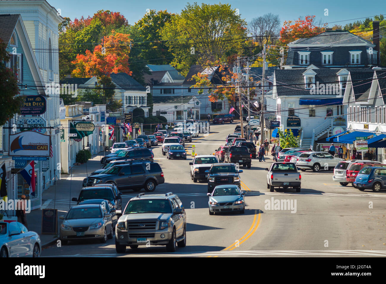 USA, New Hampshire, Lake Winnipesaukee, Wolfeboro, town traffic, fall Stock Photo