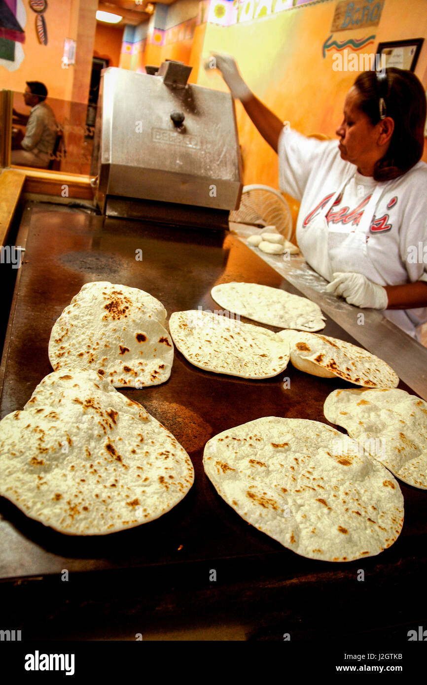 Las Vegas, New Mexico. USA. Assembly line of tortillas Stock Photo Alamy