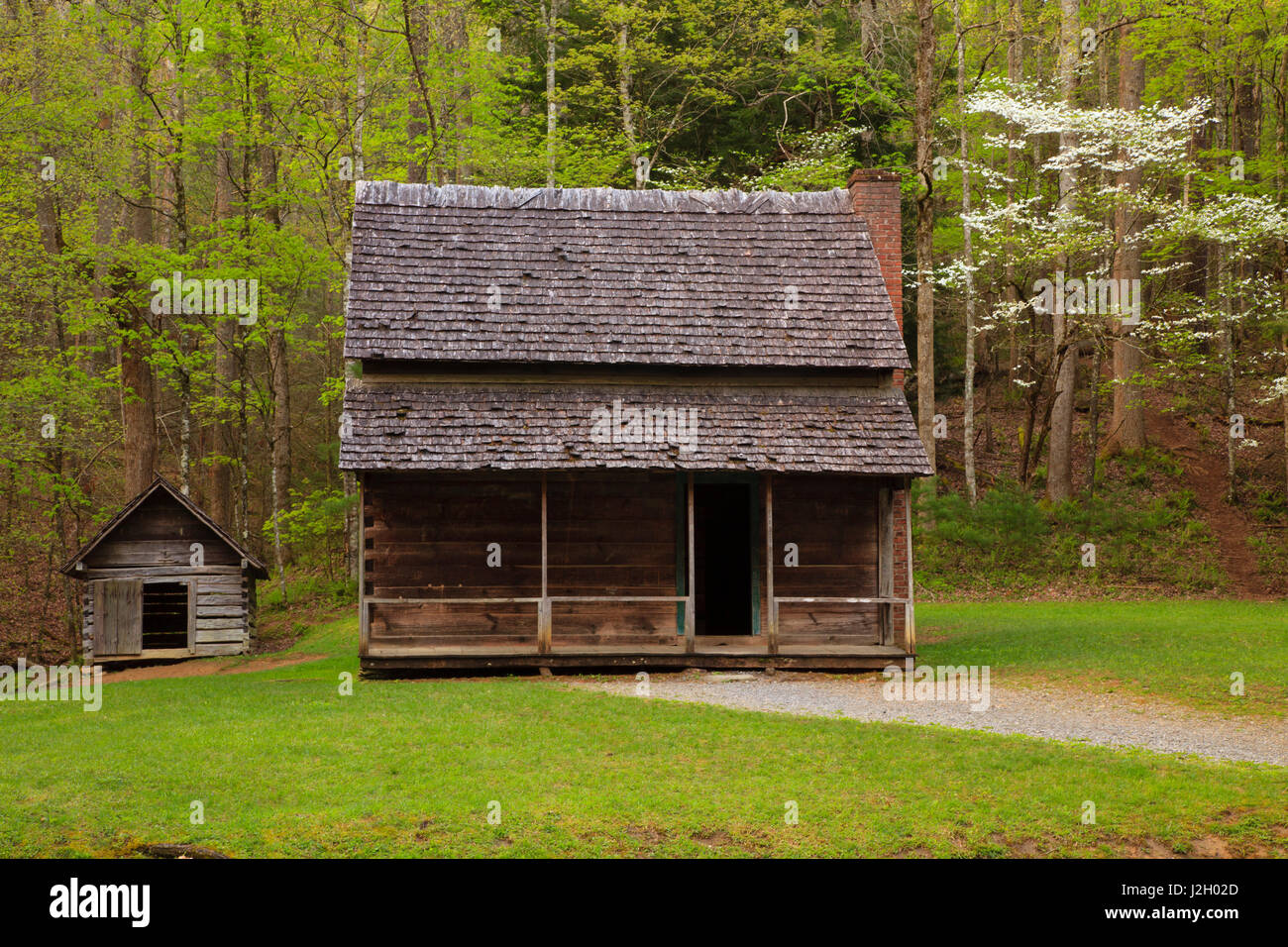 Usa Tennessee Historic Cabin At Cades Cove In Smoky Mountains
