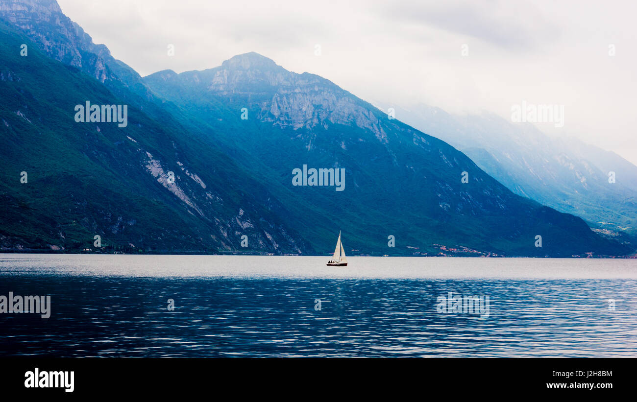 Swimming lake garda hi-res stock photography and images - Alamy