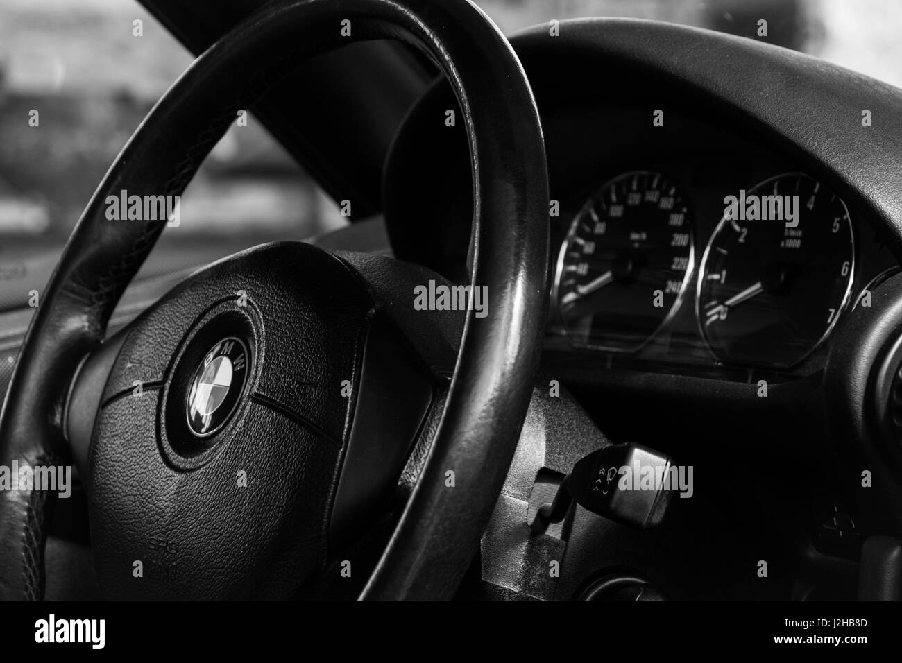 BMW Z3 Roadster Convertible Wallpaper Full HD 4K UHD Estoril Blue Stock Photo