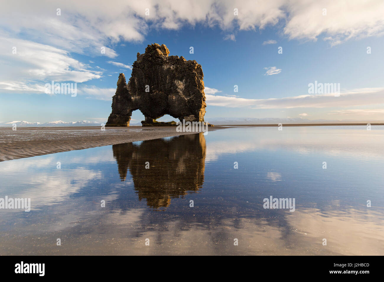 Hvitserkur, 15 m high basalt sea stack along eastern shore of the ...