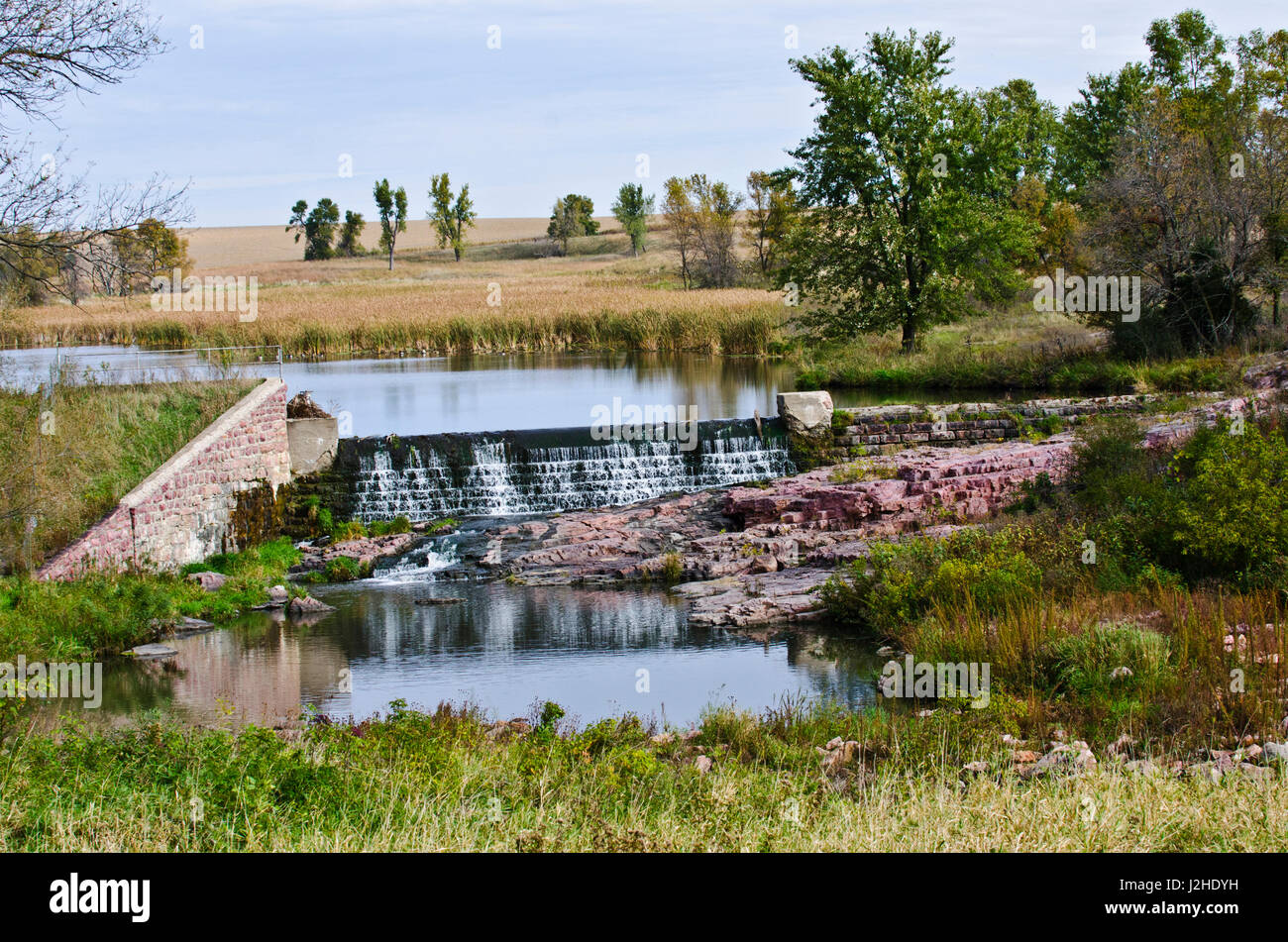 USA, Minnesota, Luverne, Blue Mounds State Park, Upper Dam of Mound