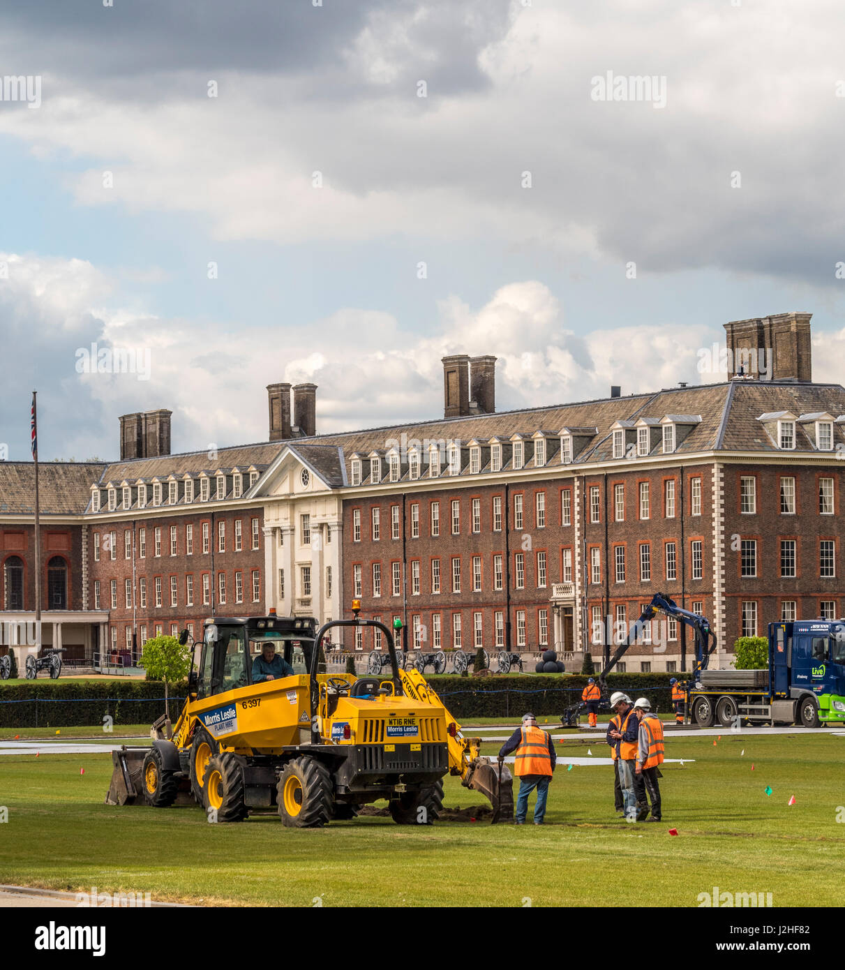 Preparations for the Chelsea Flower Show at the Royal Hospital Chelsea, London, UK. Stock Photo
