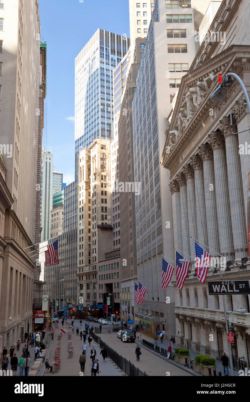 Wall Street, Financial District, Lower Manhattan, New York, USA Stock Photo