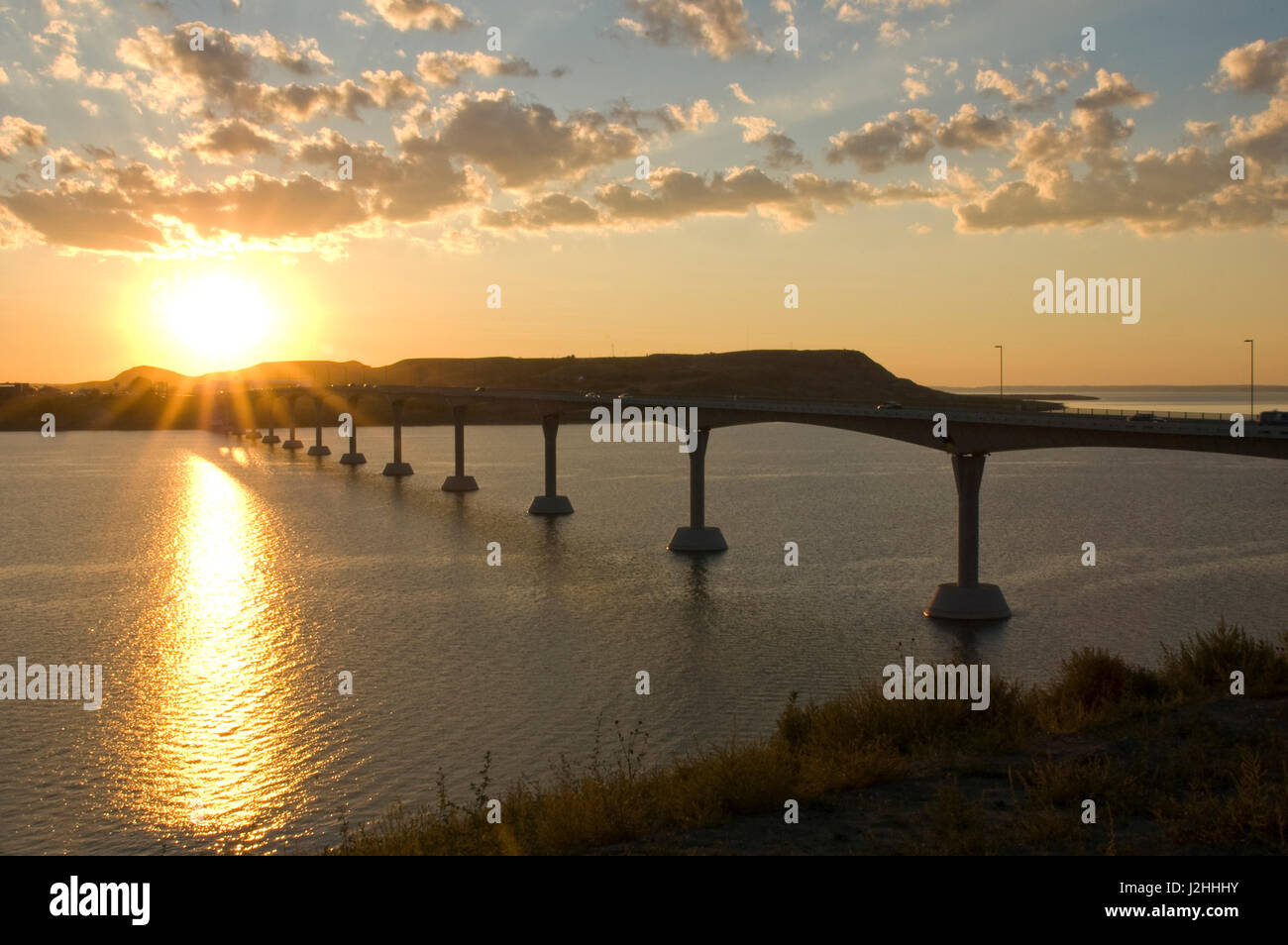 Spectacular Four Bears Bridge stretches across the Missouri River man