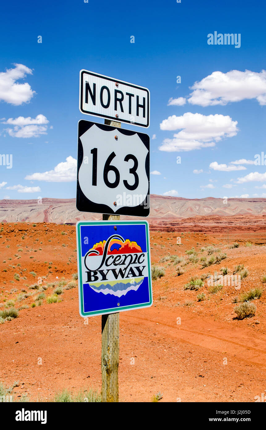 Mexican hat utah sign hires stock photography and images Alamy
