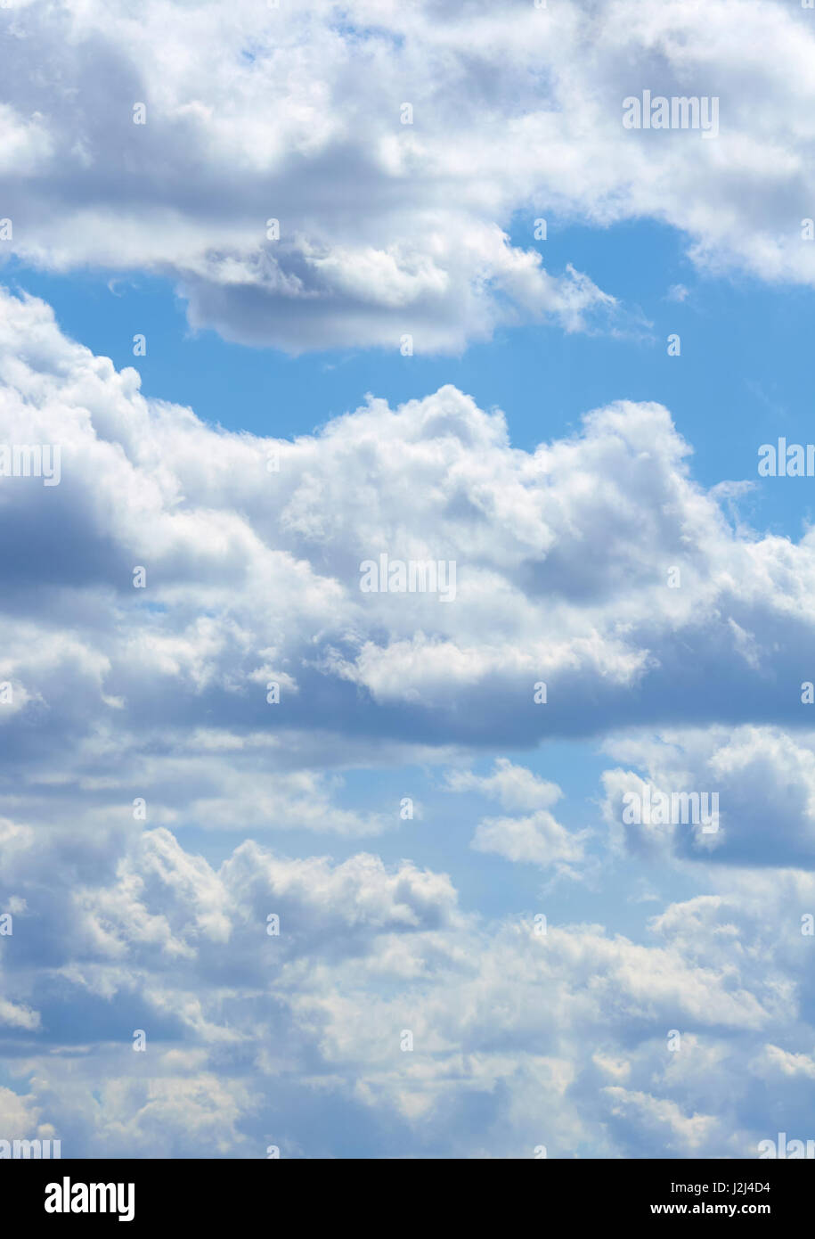 Many clouds in the sky hi-res stock photography and images - Alamy