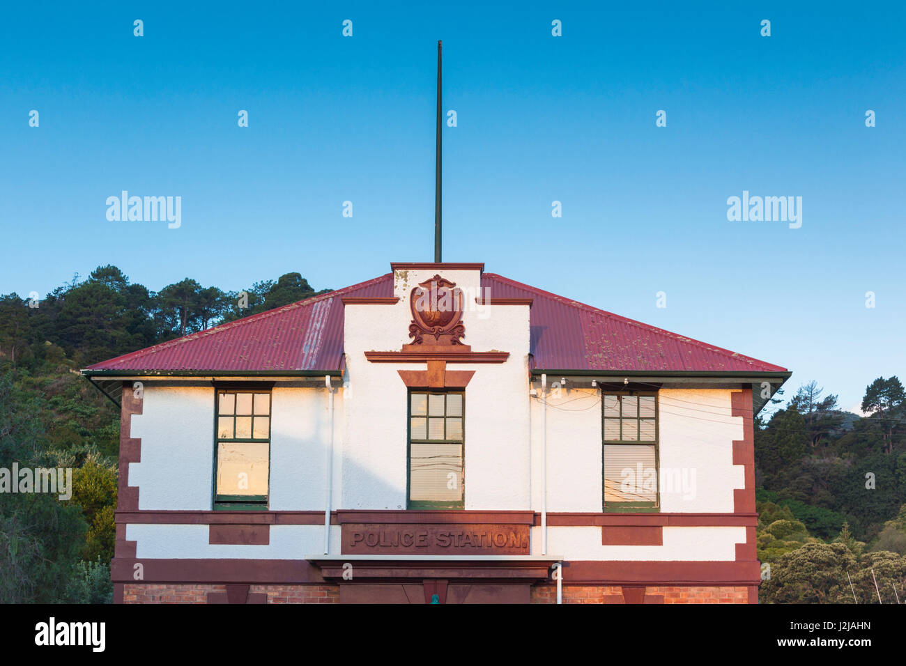 New Zealand, North Island, Coromandel Peninsula, Thames, Old Police Station Stock Photo Alamy