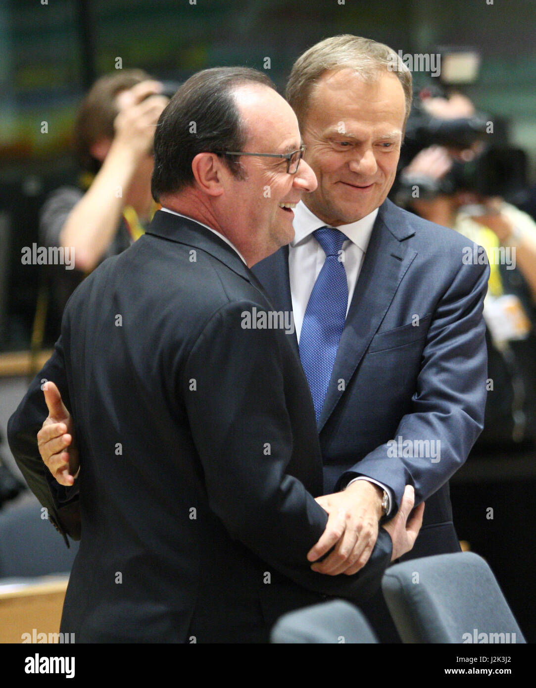 Brussels, Belgium. 29th Apr, 2017. Special Meeting European Council (ART.50) Brexit, round table France President François Hollande greets to European Council President Donald Tusk. Credit: Leo Cavallo/Alamy Live News Stock Photo