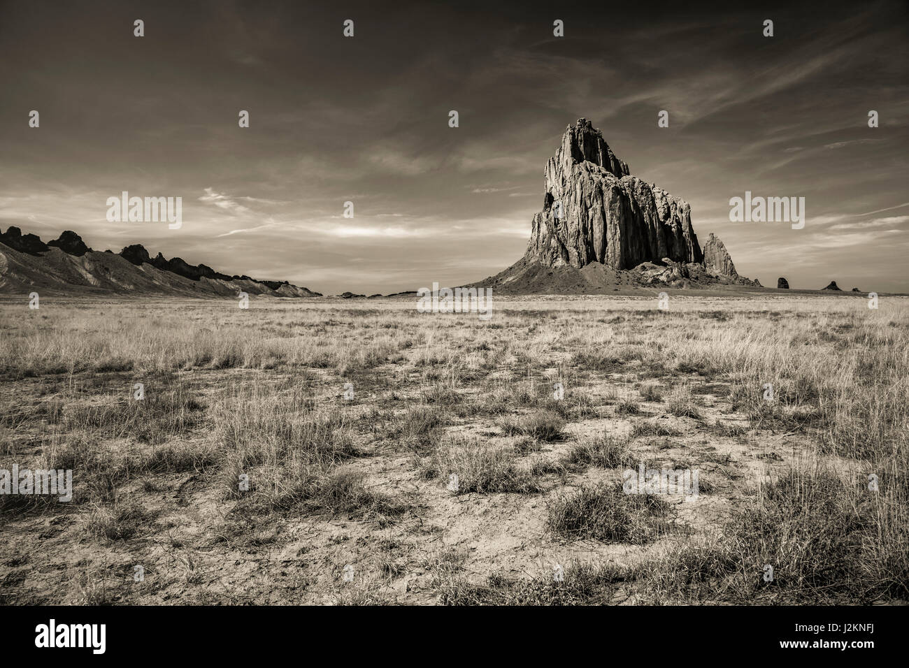 Shiprock new mexico hires stock photography and images Alamy