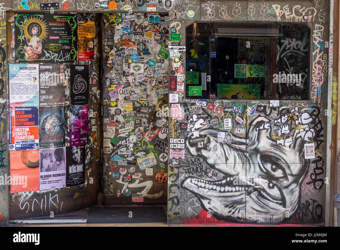 Graffiti in the City of Barcelona Stock Photo Alamy