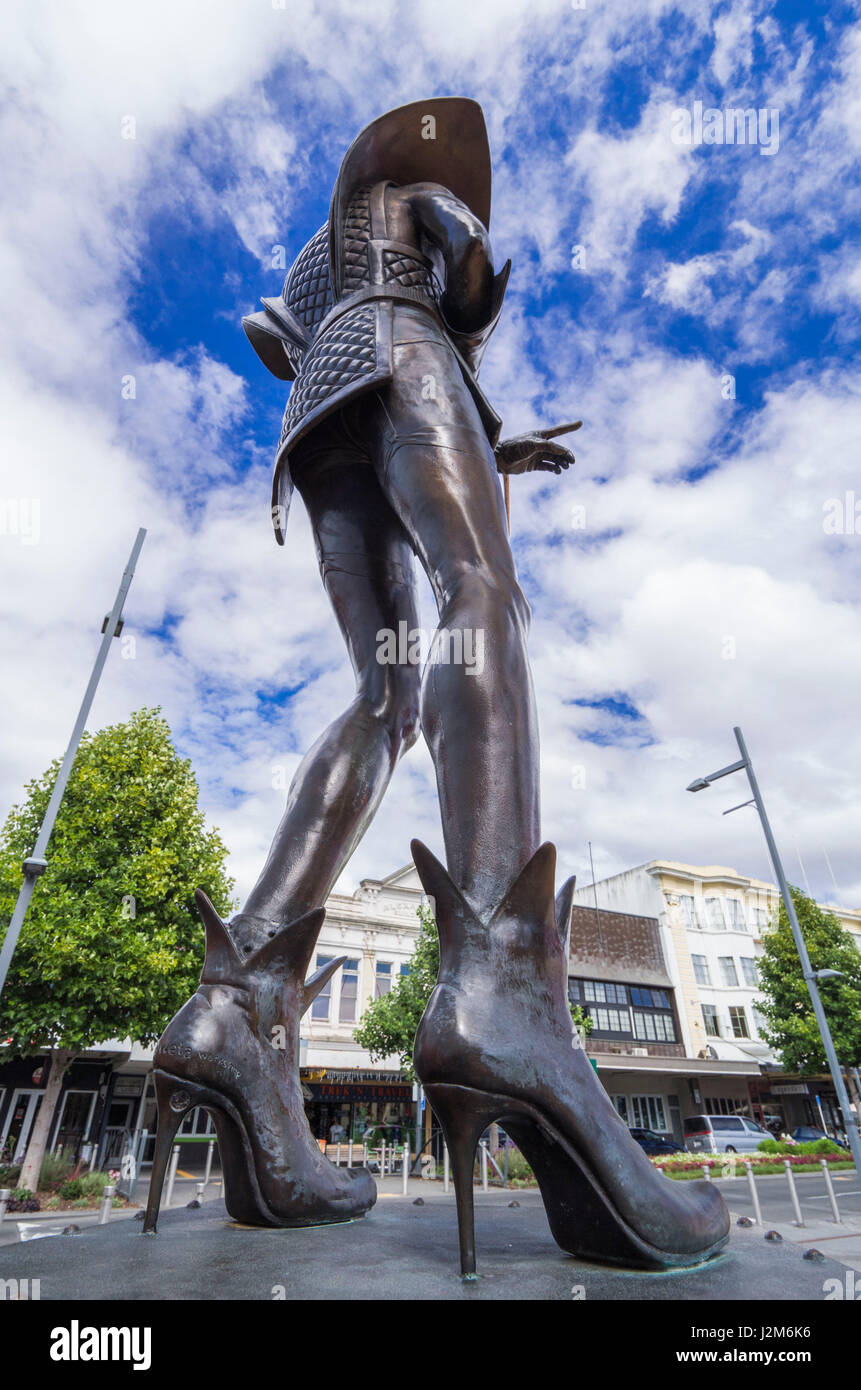 New Zealand, North Island, Hamilton, Riff Raff statue, monument to ...