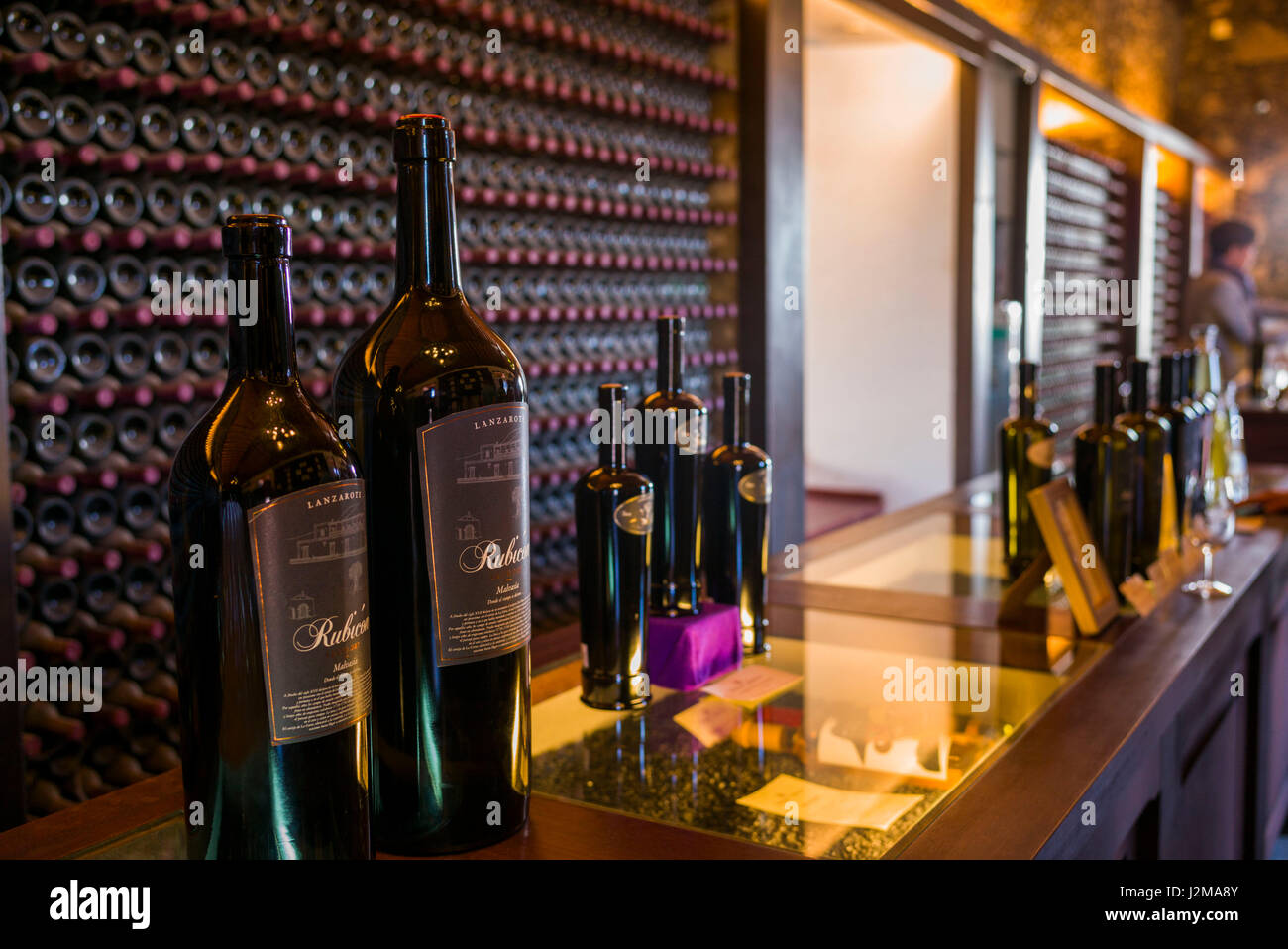 pain, Canary Islands, Lanzarote, La Geria wine region, Uga, Bodega