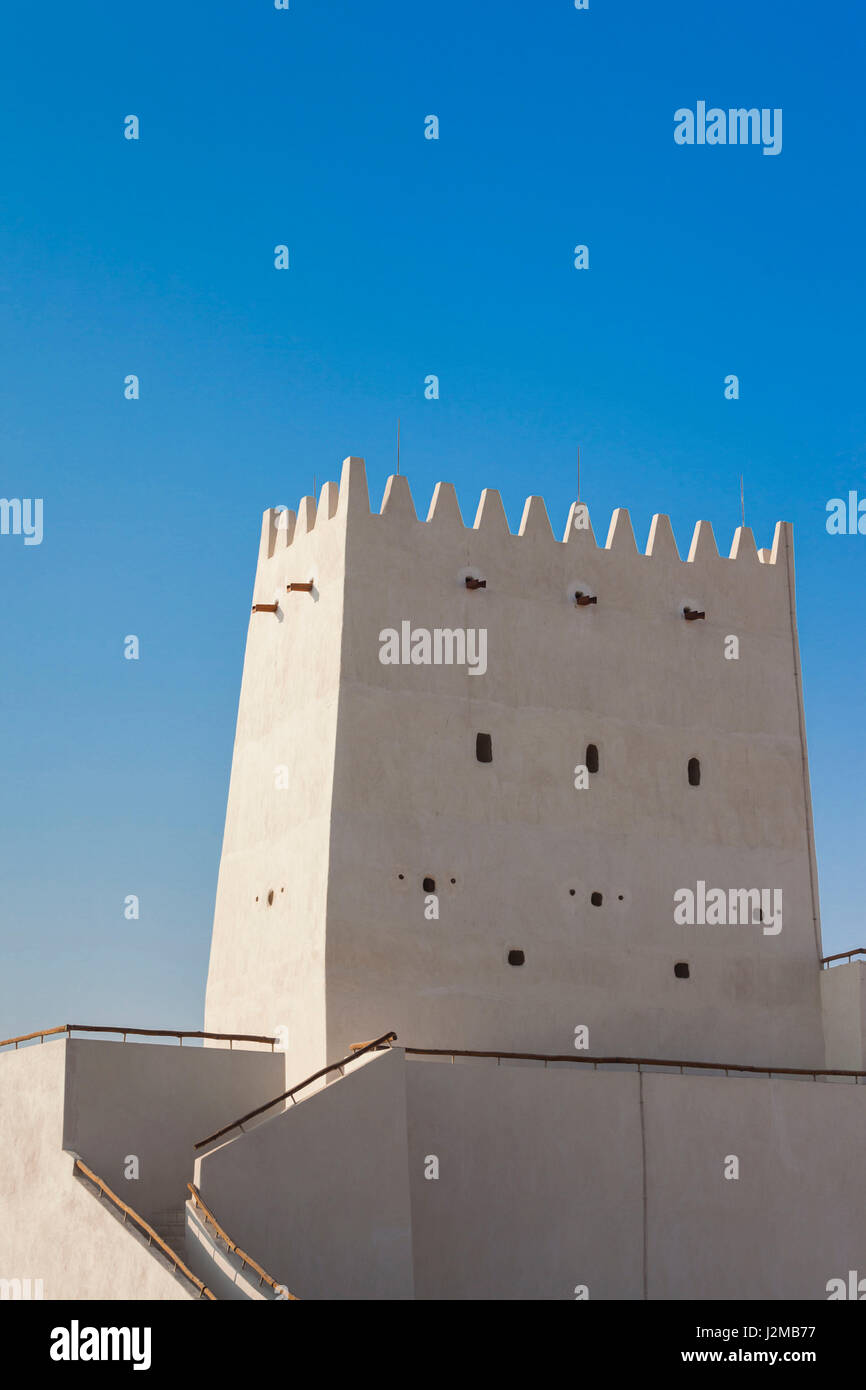 Qatar, Umm Salal Mohammed, 19th century Barzan Tower and fort Stock Photo