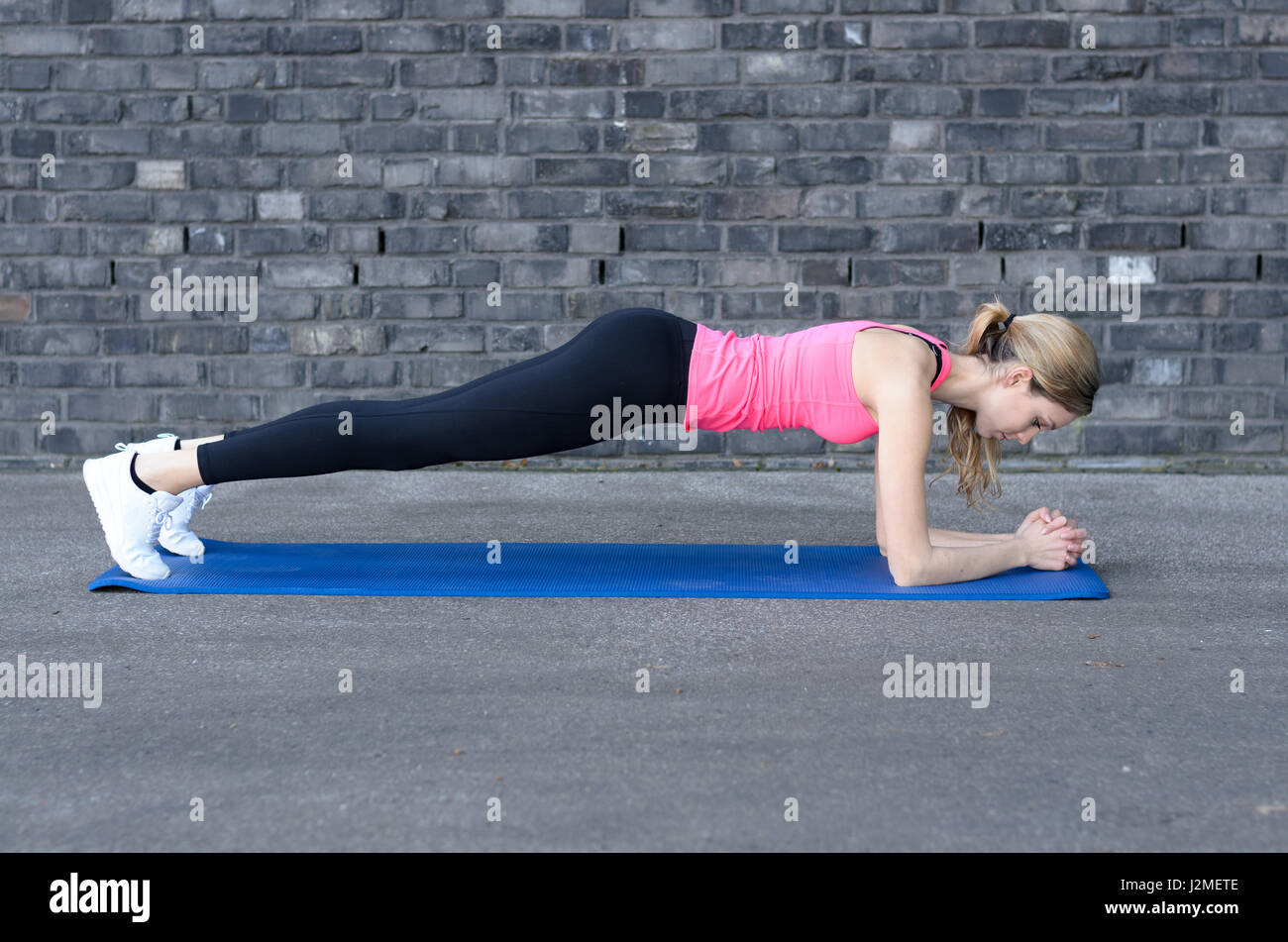 Press up - Chaturanga Dandasana mini tutorial