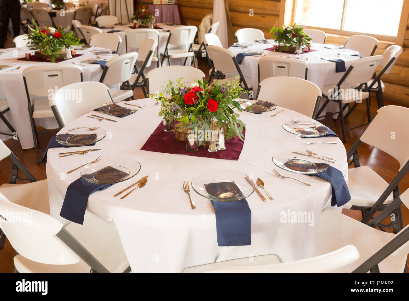 Floral centerpieces hi-res stock photography and images - Alamy