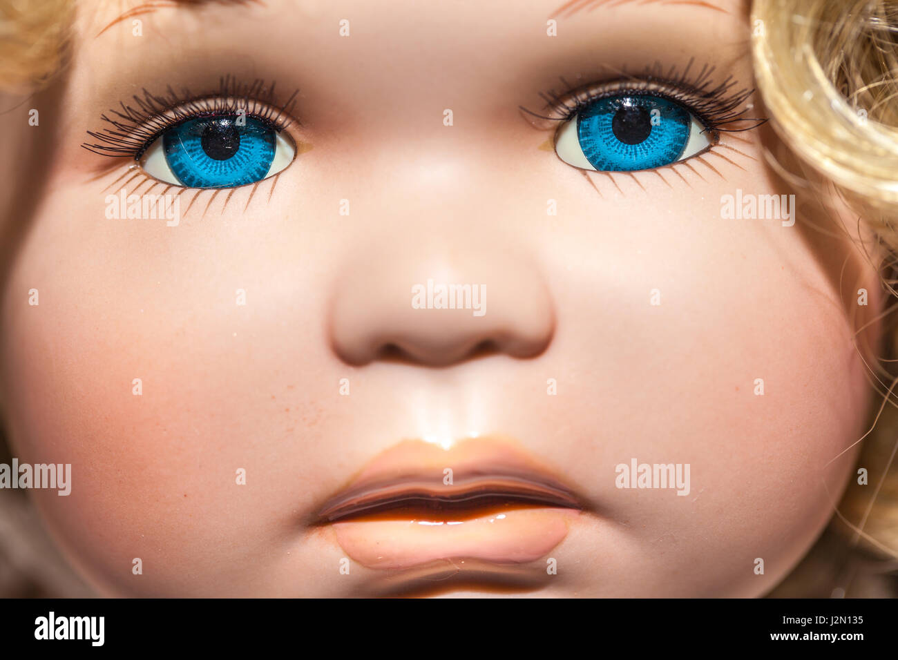 Doll eyes hi-res stock photography and images - Alamy