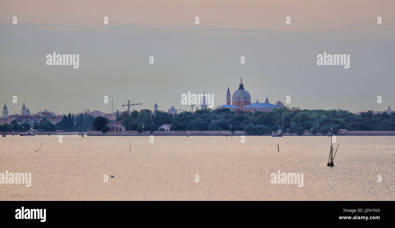 Venice sunset: Venezia laguna landscape postcard Stock Photo - Alamy