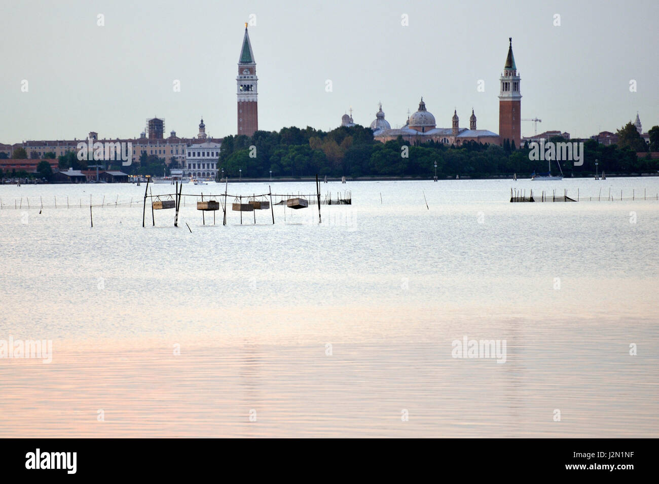 Venice sunset: Venezia laguna landscape postcard Stock Photo - Alamy