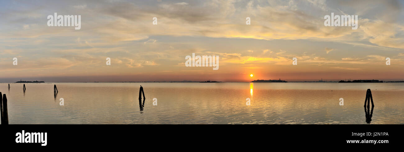 Venice sunset: Venezia laguna landscape postcard Stock Photo - Alamy