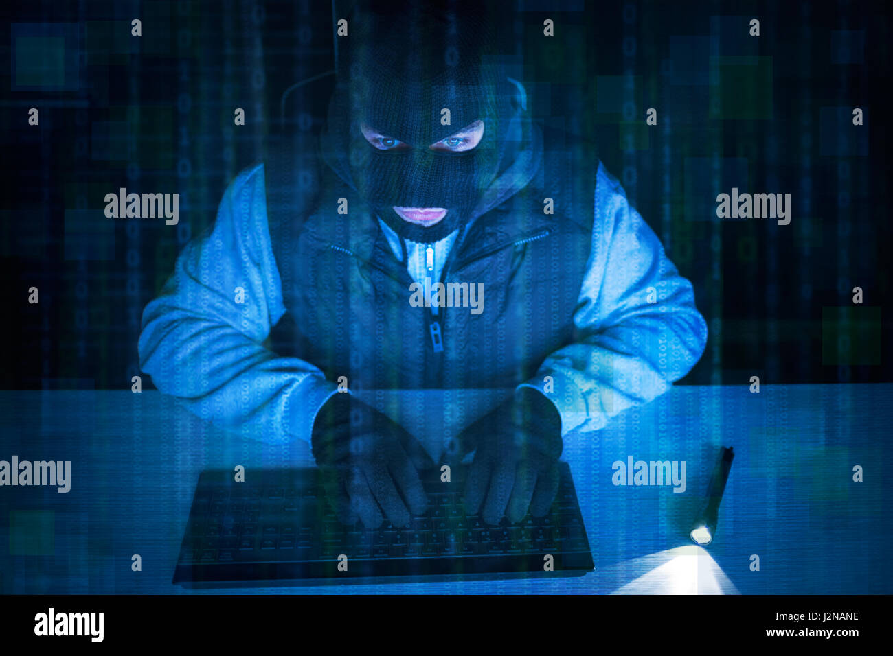 Computer spy hi-res stock photography and images - Alamy