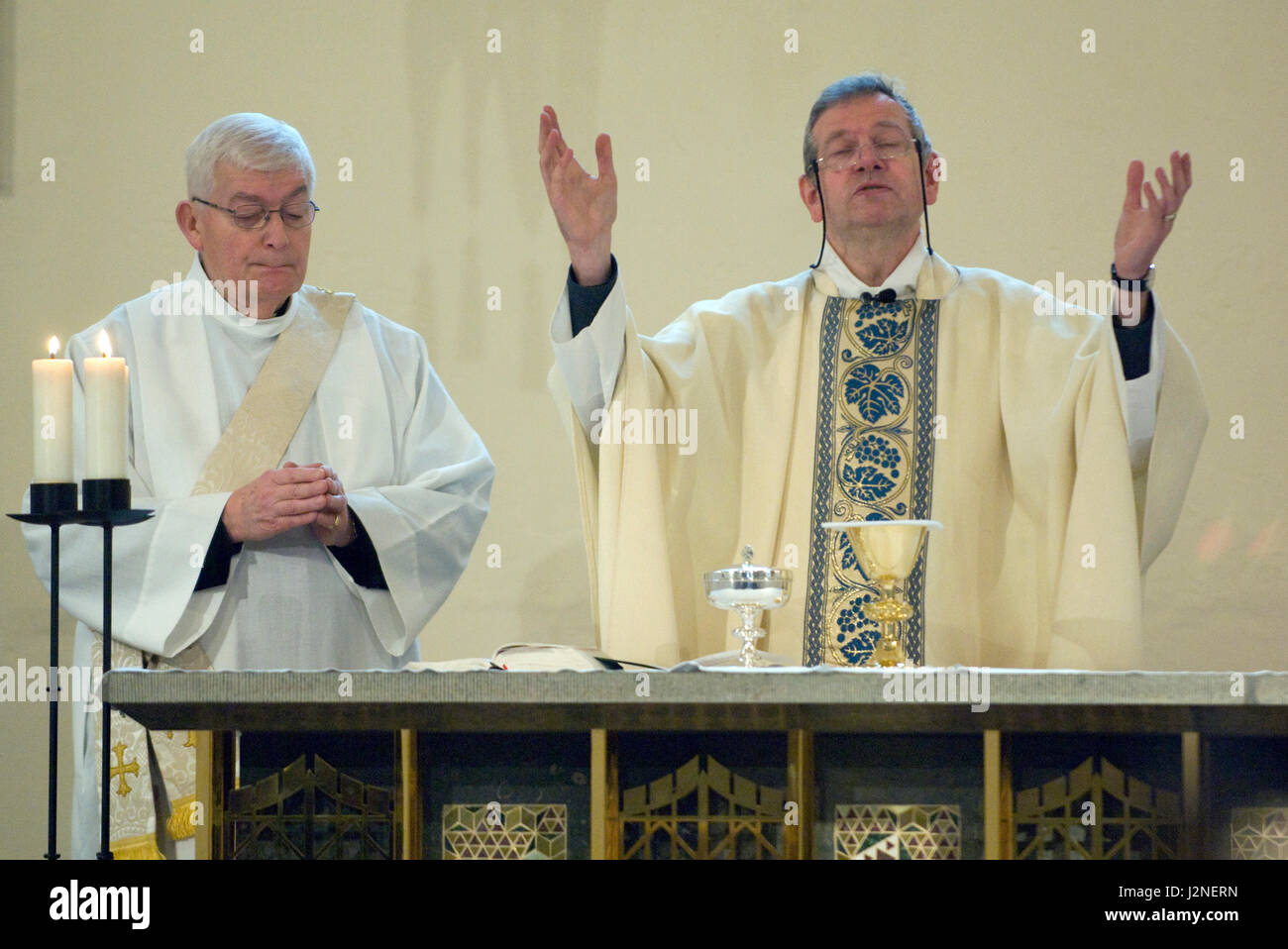 Anglo Catholic service at Sarum St.Martin church, Salisbury Stock Photo