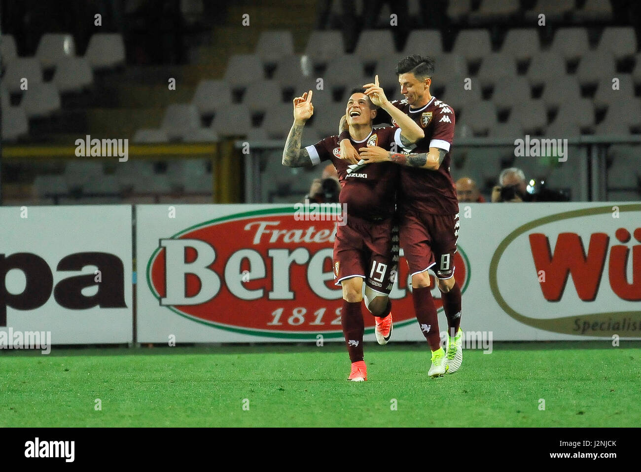 Turin, Italy. 29th April, 2017. Manuel Iturbe and Daniele Baselli post goal during the match Serie A TIM between Torino FC and Sampdoria. Stadio Olimpico Grande Torino on April 29, 2017 in Turin, Italy - Credit: FABIO PETROSINO/Alamy Live News Stock Photo