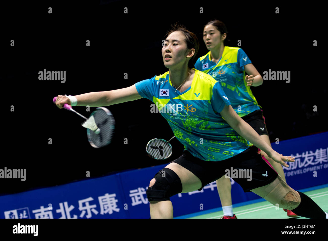 Wuhan, China's Hubei Province. 30th Apr, 2017. Kim Hye Rin and Yoo Hae Won  (Front) of South Korea compete during the women's doubles final match  against Matsutomo Misaki and Takahashi Ayaka of