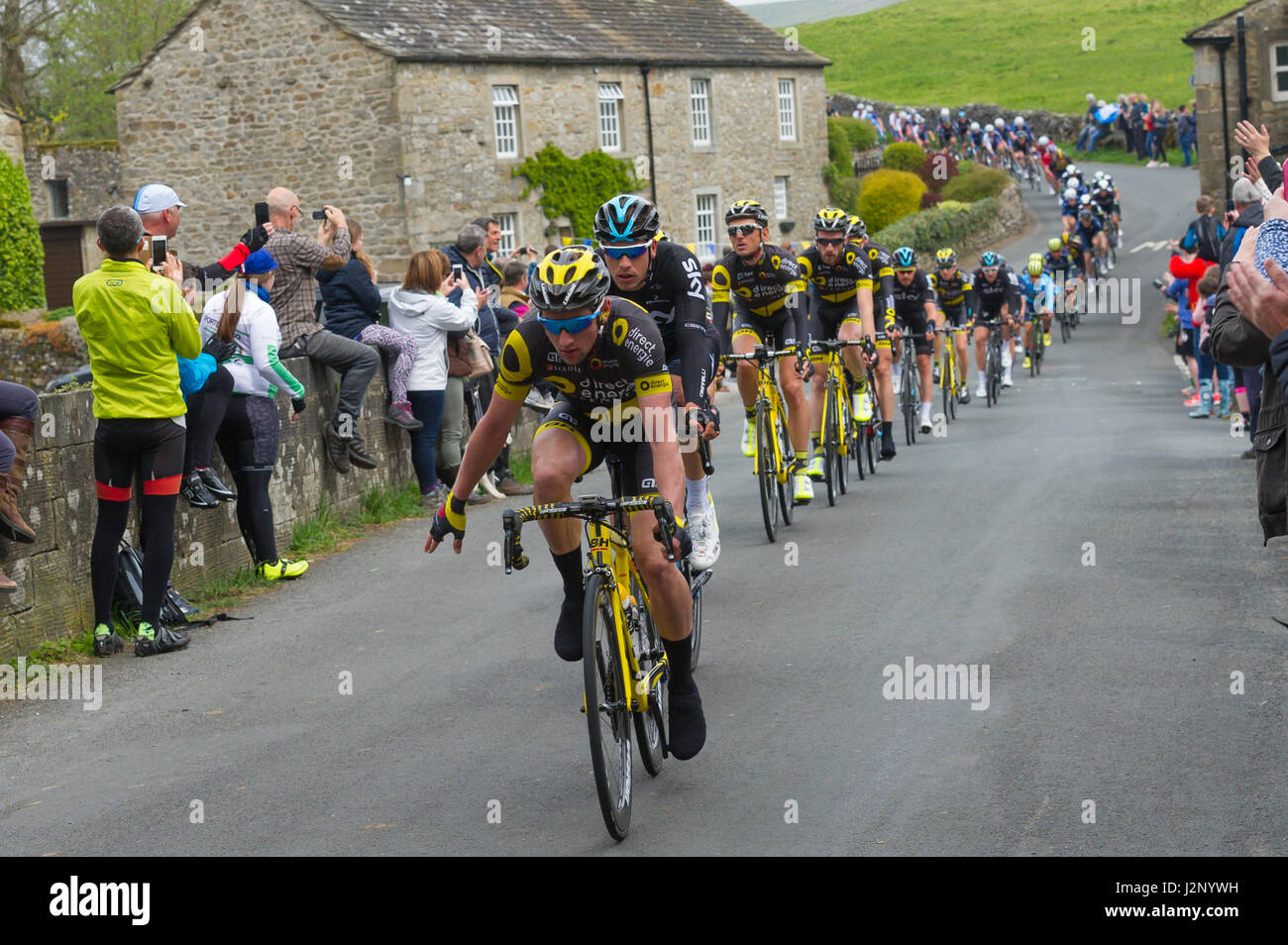 Le Tour De Yorkshire 2017, Linton, Yorkshire  England, A breakaway group wind their way through the narrow roads of North Yorkshire .  29th April 2017. Trevor Holt / Alamy News Live Stock Photo