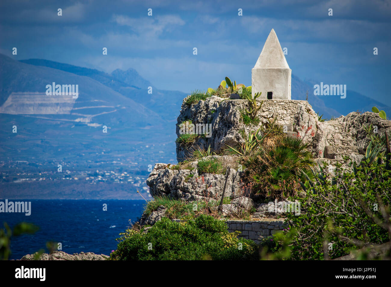 Nature photos hi-res stock photography and images - Alamy
