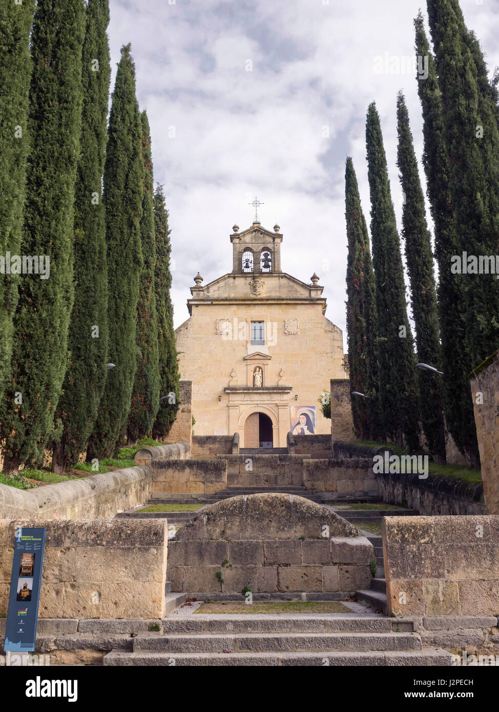 Convento de los carmelitas descalzos donde está el sepulcro de San Juan de la Cruz. Segovia, Castilla León, España. Stock Photo