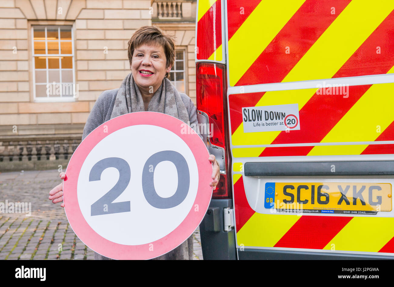 Pic: Transport Convener Councillor Lesley Hinds Calling Notice: EDINBURGH'S 20MPH ROLLOU Stock Photo