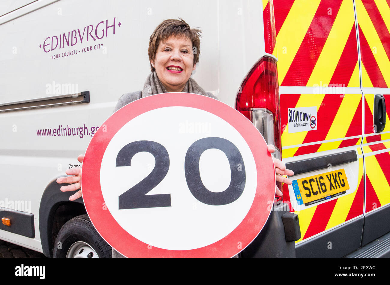Pic: Transport Convener Councillor Lesley Hinds Calling Notice: EDINBURGH'S 20MPH ROLLOU Stock Photo